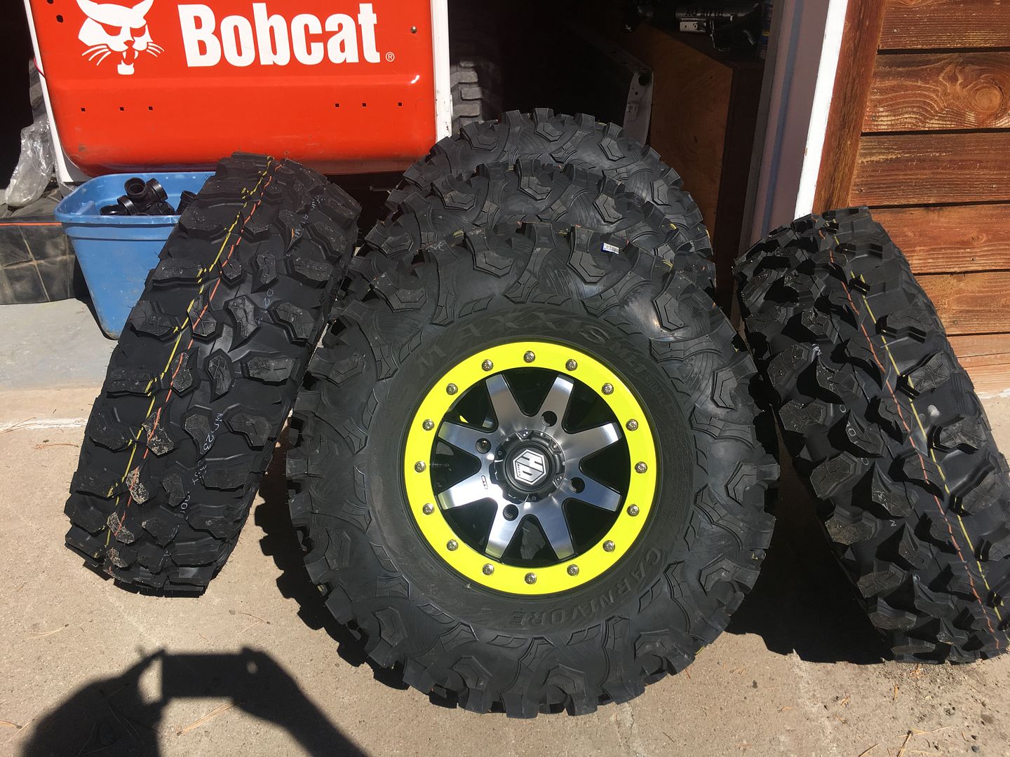 Pics of Maxxis Carnivore 32s Page 8 Polaris RZR Forum RZR